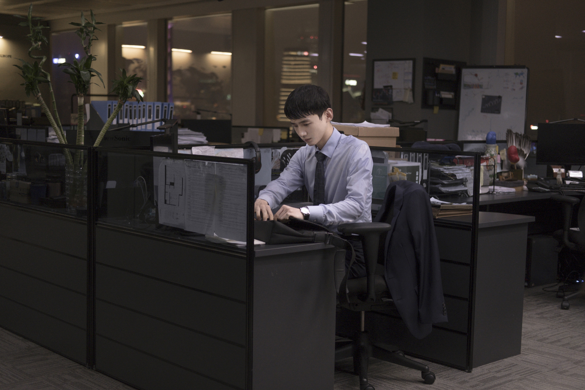 职场励志电视剧排行榜前十名_职场电视励志剧有哪几部_职场励志电视剧有哪些