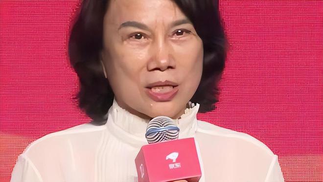 董明珠职场励志故事8则_董明珠励志故事简短_职场励志董明珠故事视频