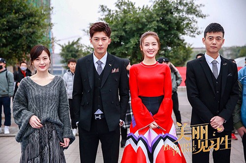 女性职场励志电影_职场励志电影国内电影_职场激励的电影