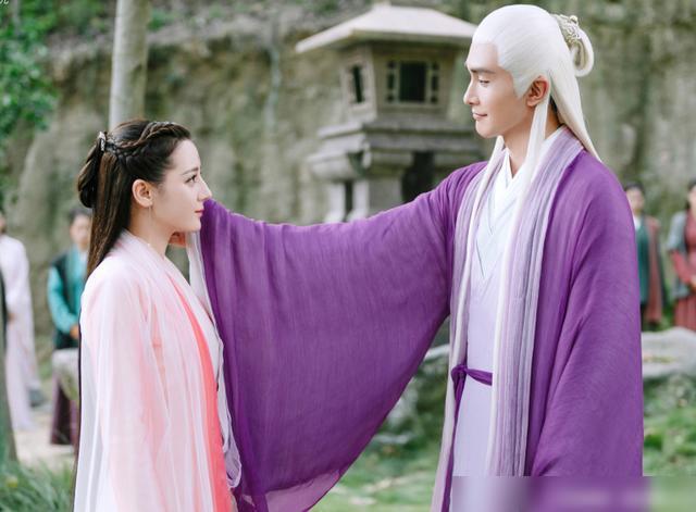 职场笑话正能量_职场励志笑话开心一刻短句_女性职场励志笑话