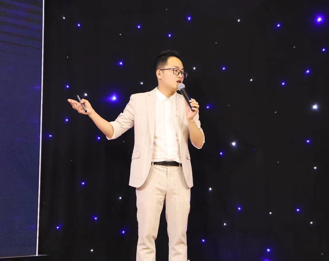 天涯 励志职场小说_职场励志小说推荐_职场天涯励志小说有哪些