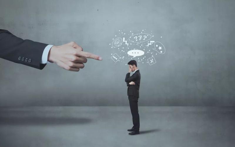 杜拉拉升职记职场小故事_杜拉拉升职记中的职场规则_杜拉拉升职记职场问题