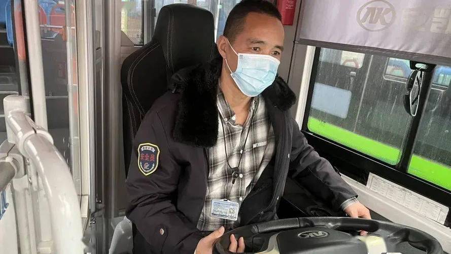 职场哲理小故事短篇_职场励志小故事大道理_职场励志哲理小故事20则