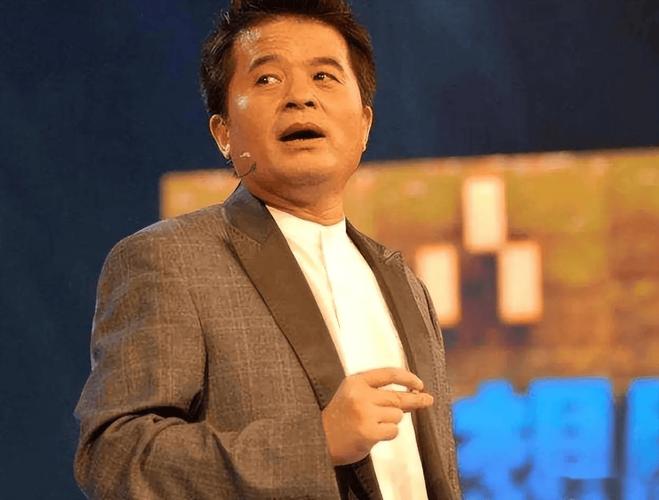 职场励志小品剧本_小品剧本职场搞笑幽默_小品职场正能量剧本