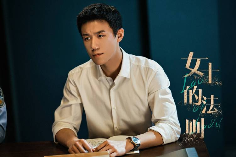 杜拉拉升职记职场小故事_杜拉拉升职记职场问题_杜拉拉升职记中的职场礼仪