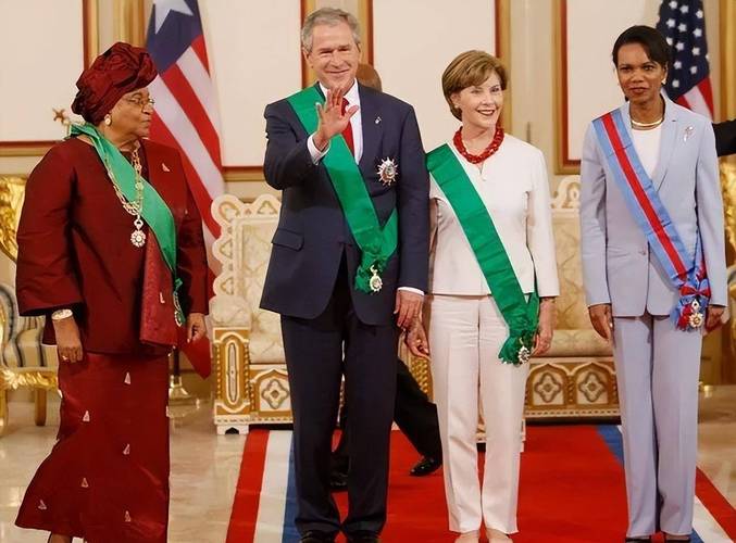 职场励志故事小故事及感悟_职场励志故事正能量故事及感悟_职场的励志故事