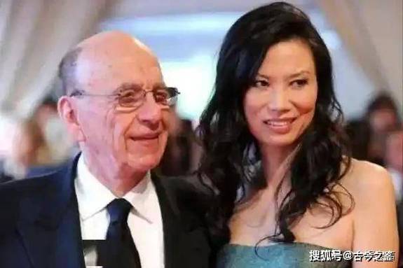 女性职场励志小故事_职场励志女性故事小说_职场女性的故事