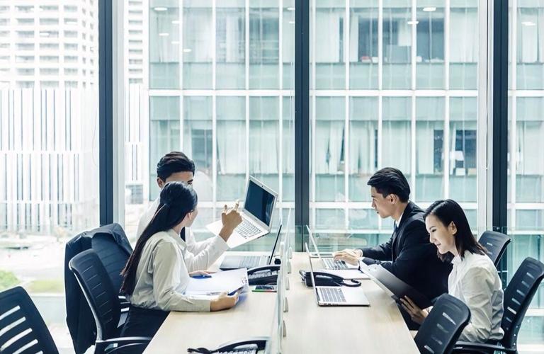 《杜拉拉升职记》手游职场逆袭_职场新人游戏规则_杜拉拉升职记职场问题