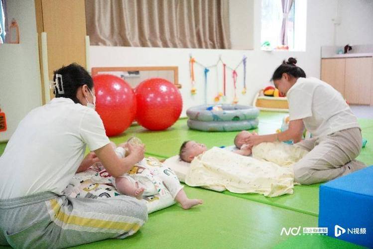 _职场压力管理问题_ 乳儿班双职工家庭育儿压力 