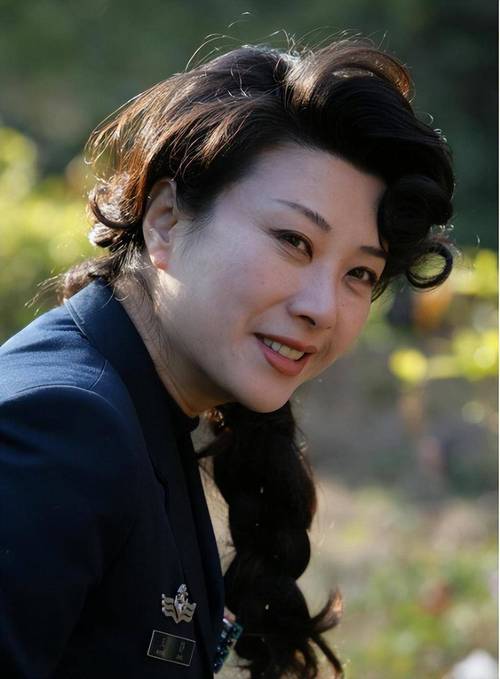 正能量职场励志小故事_职场背叛故事_高层决策裁员内幕