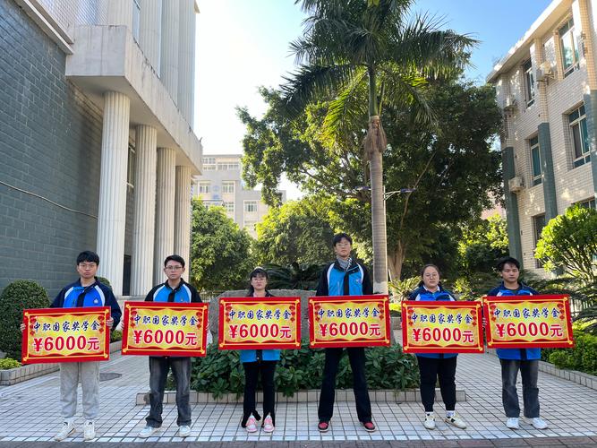 职场正能量励志故事_中职生奋斗故事_南京中职国家奖学金