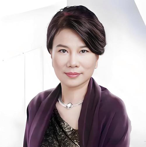 格力集团CEO董明珠_董明珠职场励志故事8则_董明珠职场励志故事