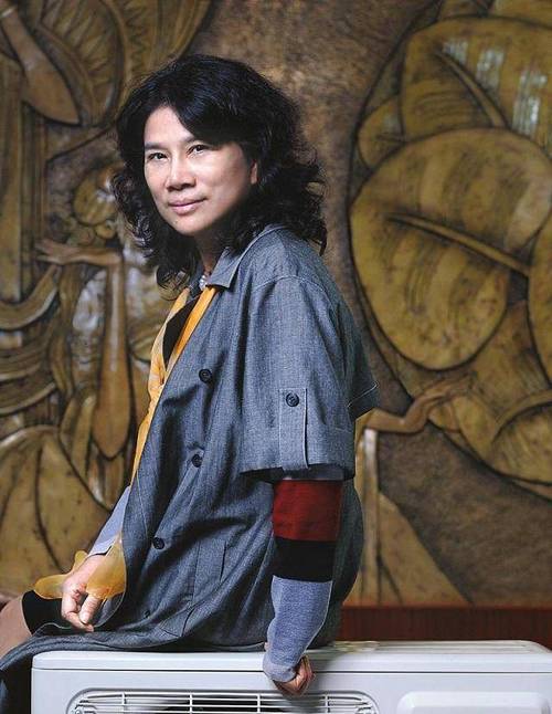 董明珠 铁腕女企业家 经历与成功故事_董明珠 格力电器 总裁 坚韧女性_董明珠职场励志故事8则
